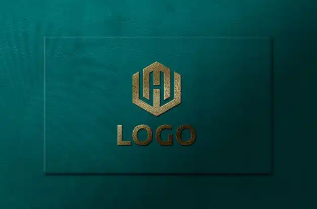 Close up on golden logo mockup in card Premium Psd