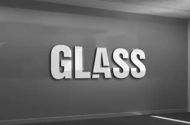 Glass wall logo mockup Premium Psd