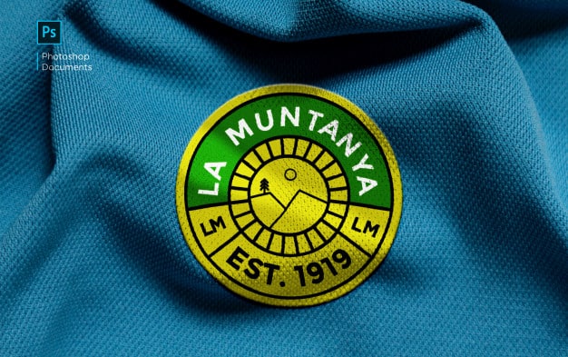 La muntanya fabric embroidered logo mockup design template Premium Psd